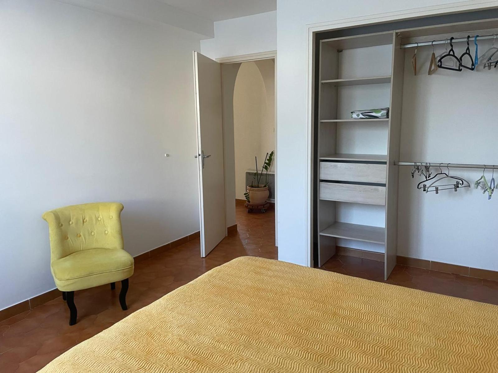 T2 En Rez De Villa Sanary-sur-Mer Esterno foto