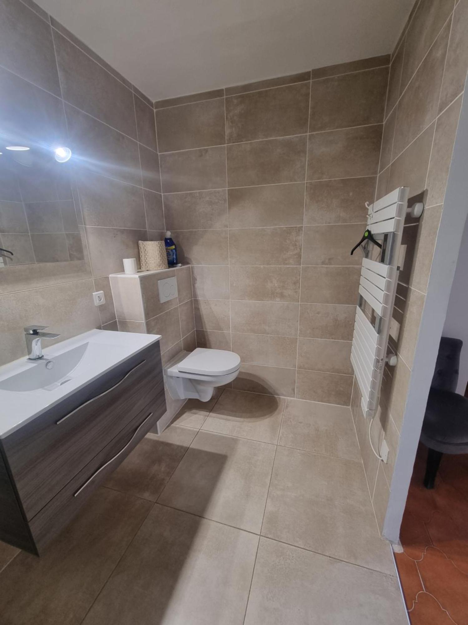 T2 En Rez De Villa Sanary-sur-Mer Esterno foto